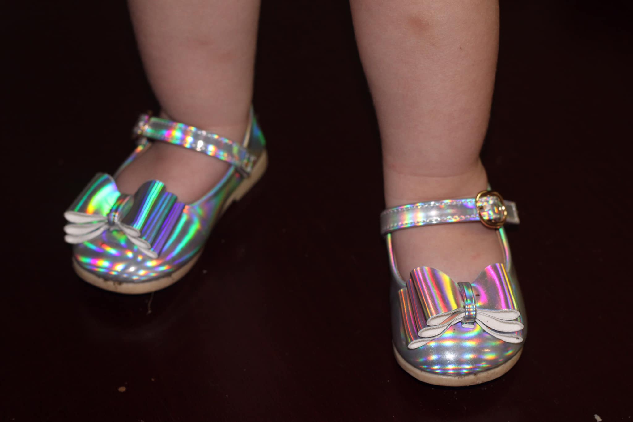 [Holographic + Iridescent] Bow Shoes