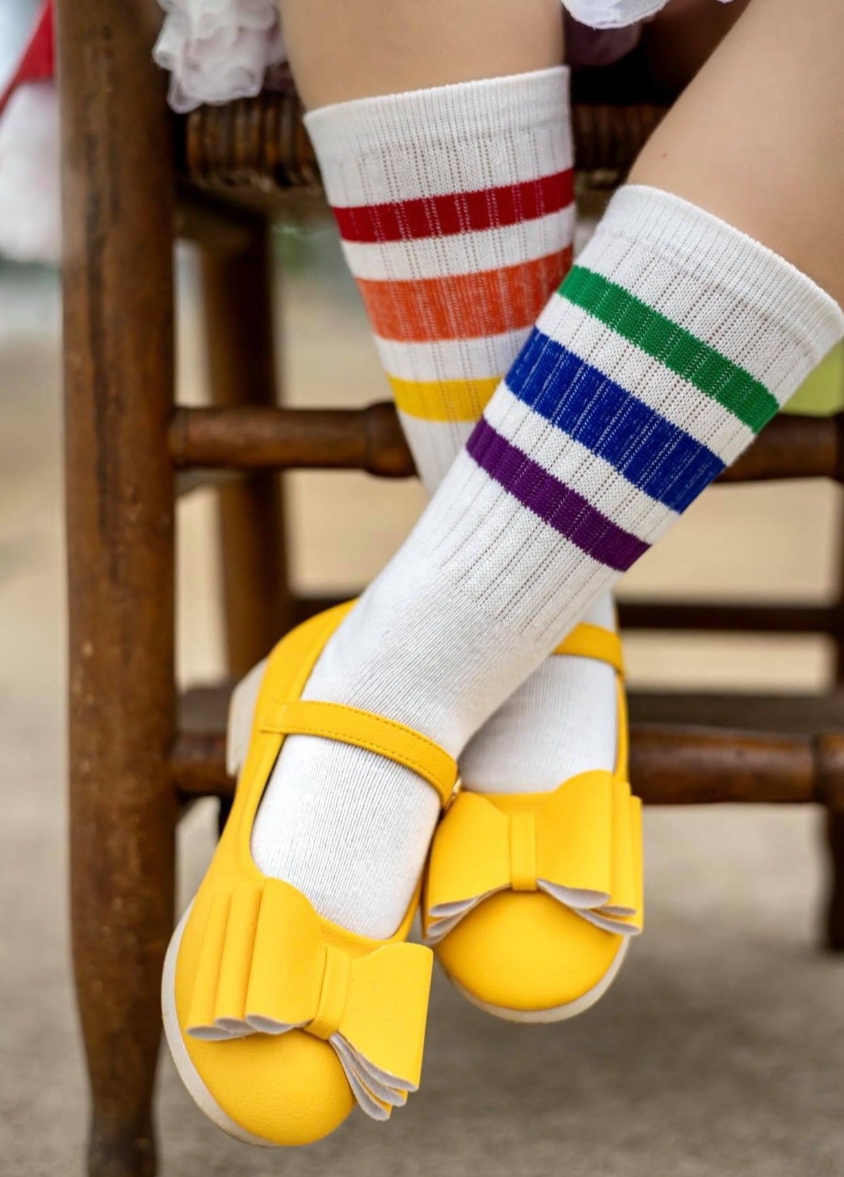 [White + Rainbow Stripe] Baseball Socks