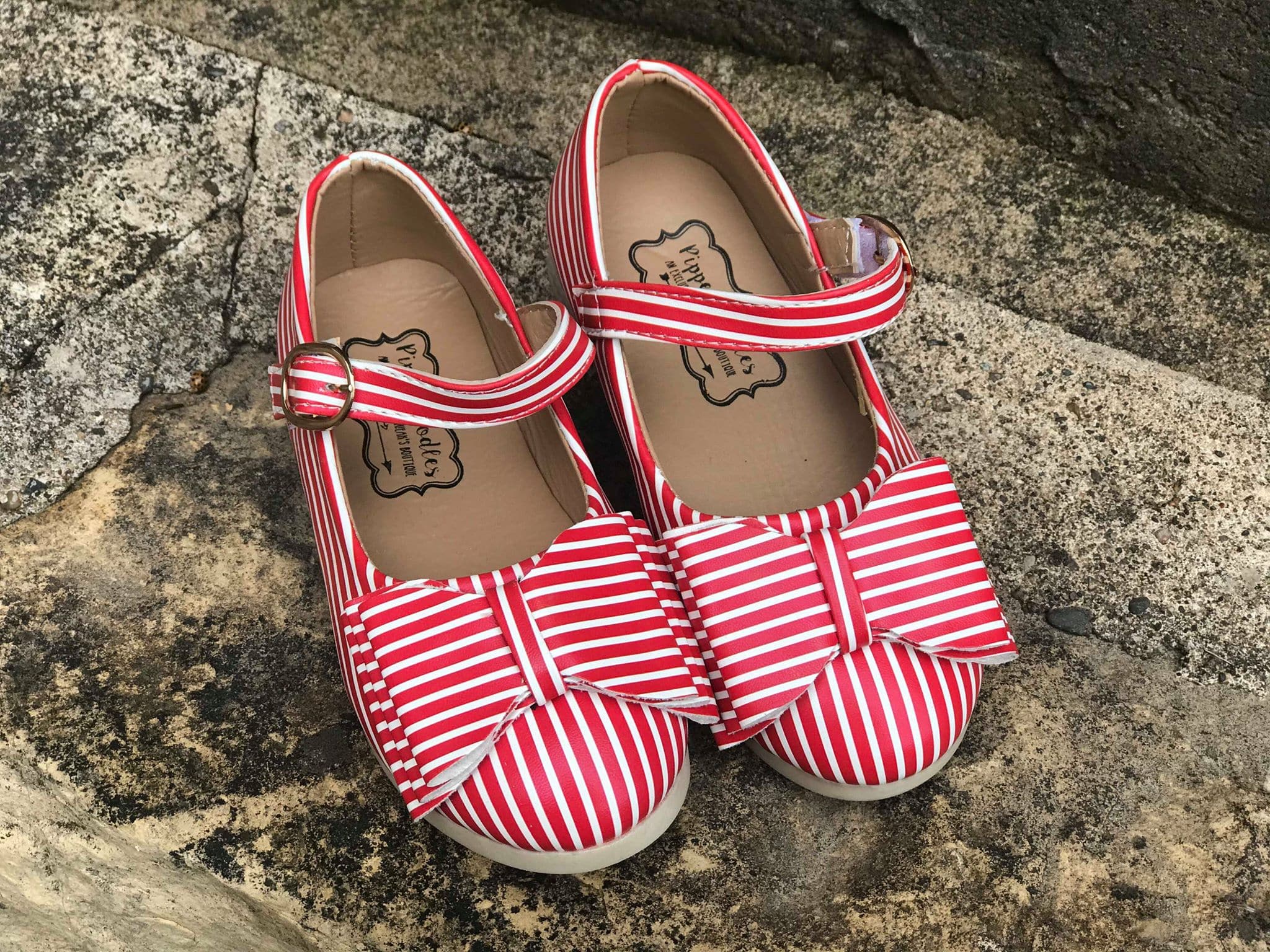 [Red + White Stripe] Bow Shoes