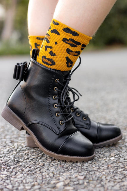 [Black] Boots