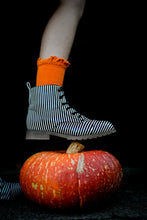 Load image into Gallery viewer, [Black + White Stripe] Boots
