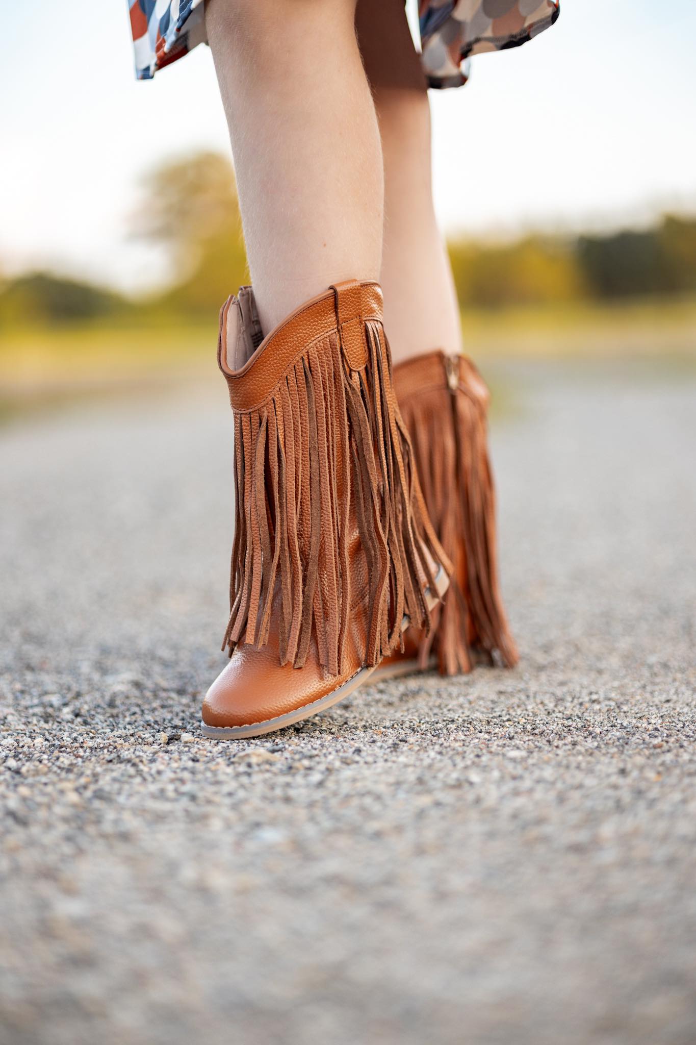 [Camel] Fringe Cowboy Boots