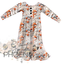 Load image into Gallery viewer, [Frosty] Gown
