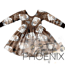Load image into Gallery viewer, [Groovy Santa] Twirl Dress
