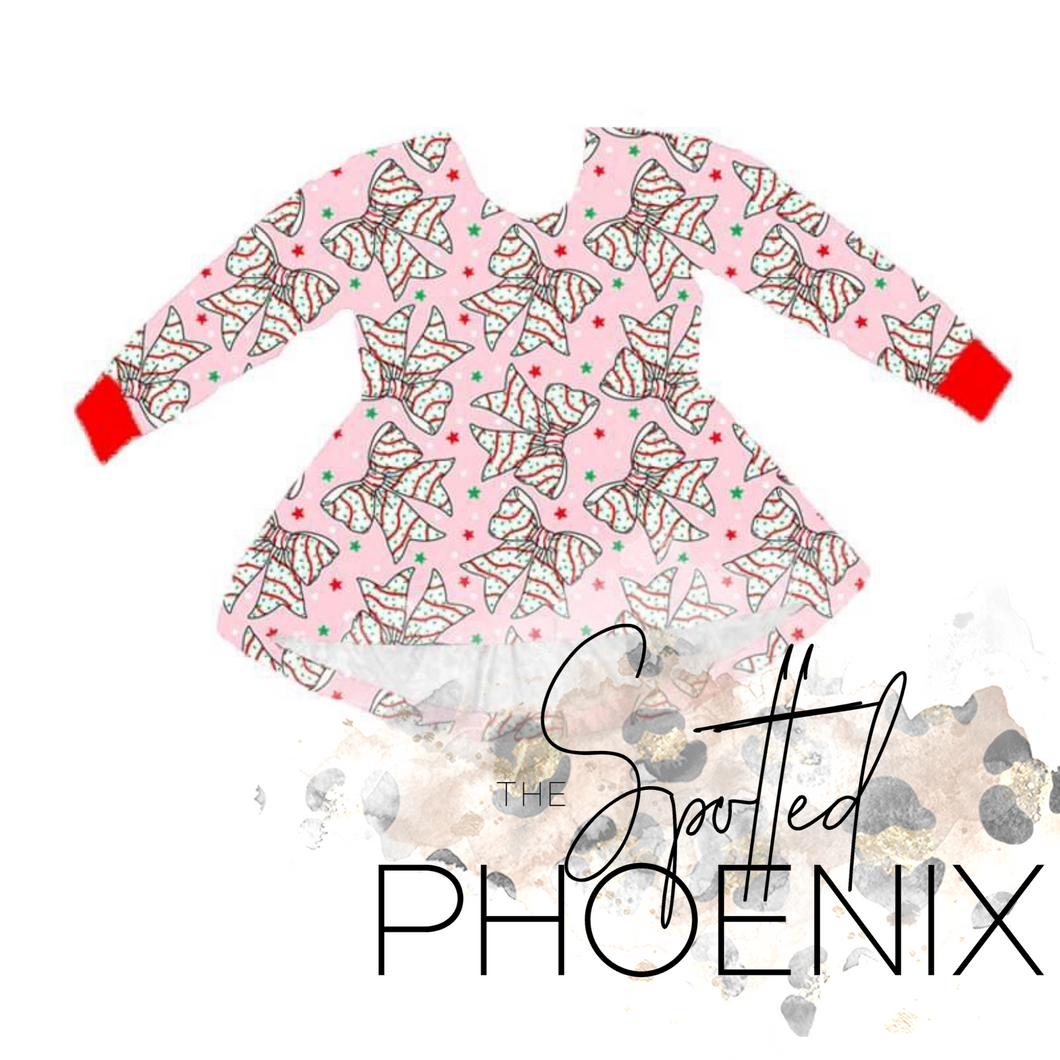 [Cakes with a Twist] Peplum