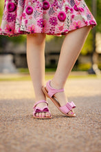 Load image into Gallery viewer, [Light Pink] **Oopsie Bow Sandals
