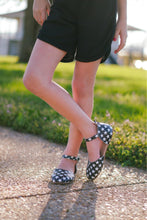 Load image into Gallery viewer, [B+W Stars] Open Ballet Flats
