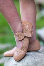 Load image into Gallery viewer, [Embossed] Side Bow Ballet
