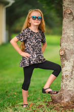 Load image into Gallery viewer, [Black] Nova Sandals
