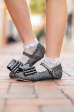 Load image into Gallery viewer, [Black Diamond] NEW Bow Shoes
