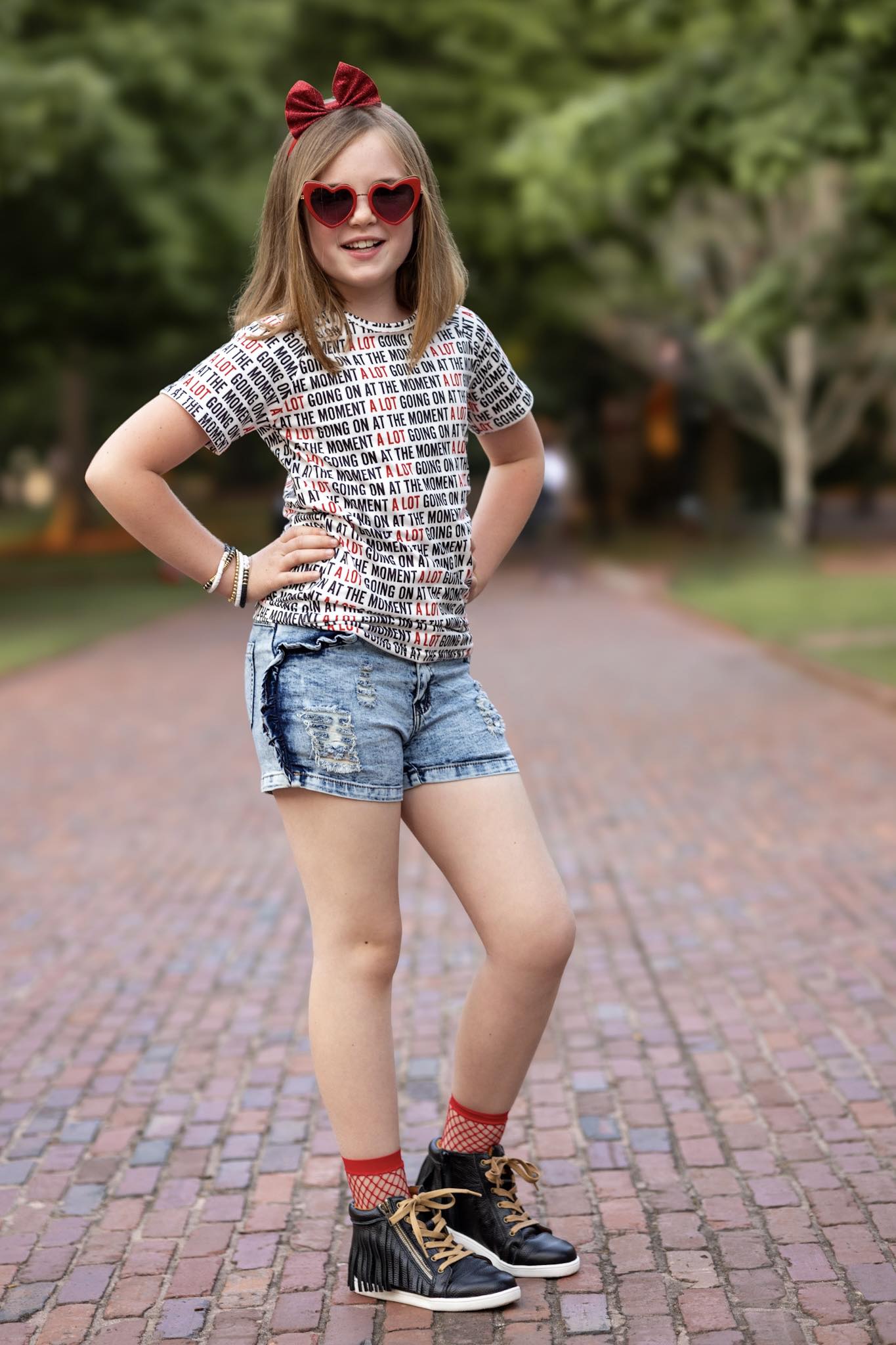 [A Lot Going On] Raglan