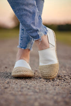 Load image into Gallery viewer, [White] Espadrille Slides
