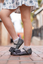 Load image into Gallery viewer, [Black Diamond] NEW Bow Shoes
