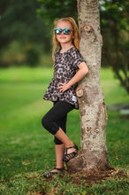 Load image into Gallery viewer, [Black] Nova Sandals
