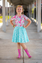 Load image into Gallery viewer, [Magenta] Gladiator Sandals
