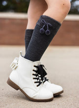 Load image into Gallery viewer, [Pom Pom] Sharpa Tall Socks
