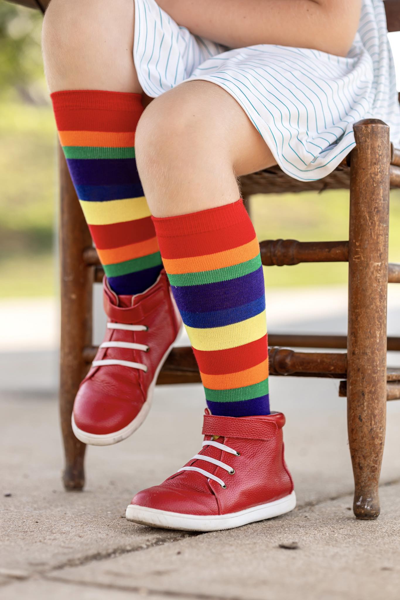 [Rainbow Stripe] Youth Tall Socks