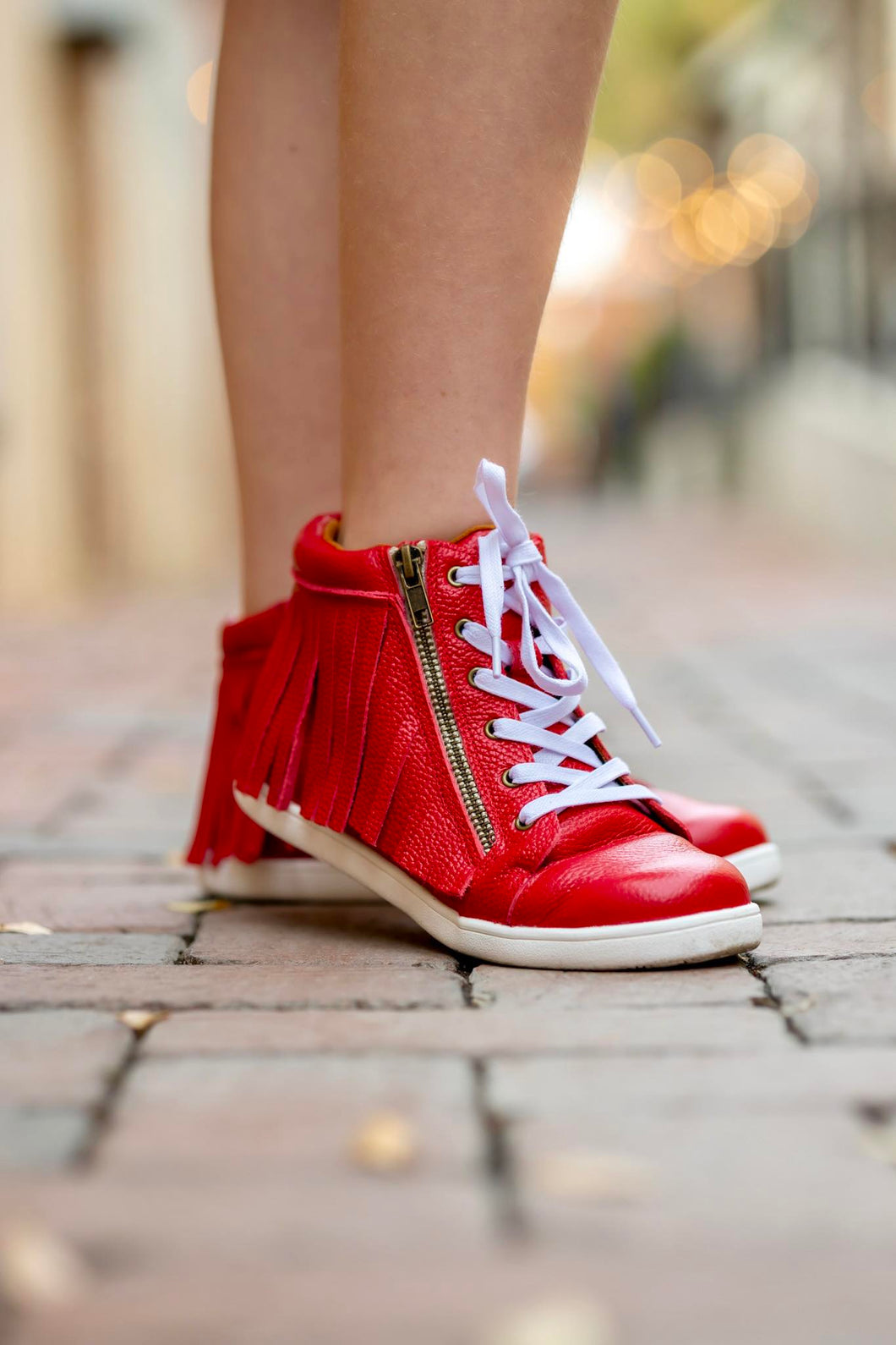 [Red] Fringe Tennies