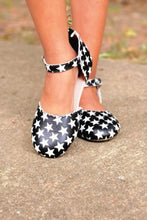 Load image into Gallery viewer, [B+W Stars] Open Ballet Flats
