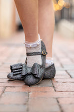 Load image into Gallery viewer, [Black Diamond] NEW Bow Shoes
