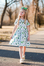 Load image into Gallery viewer, [Oh My Lucky Stars] Twirl Dress
