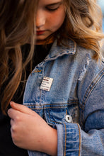 Load image into Gallery viewer, [T. Swift] Metal Pins
