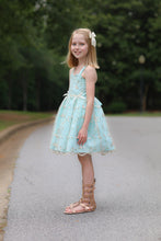 Load image into Gallery viewer, [Rose Gold] Gladiator Sandals
