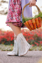 Load image into Gallery viewer, [White] Fringe Cowboy Boots
