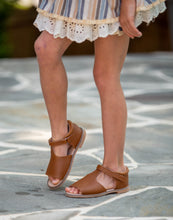Load image into Gallery viewer, [Weathered Brown] Peep Toe Sandals
