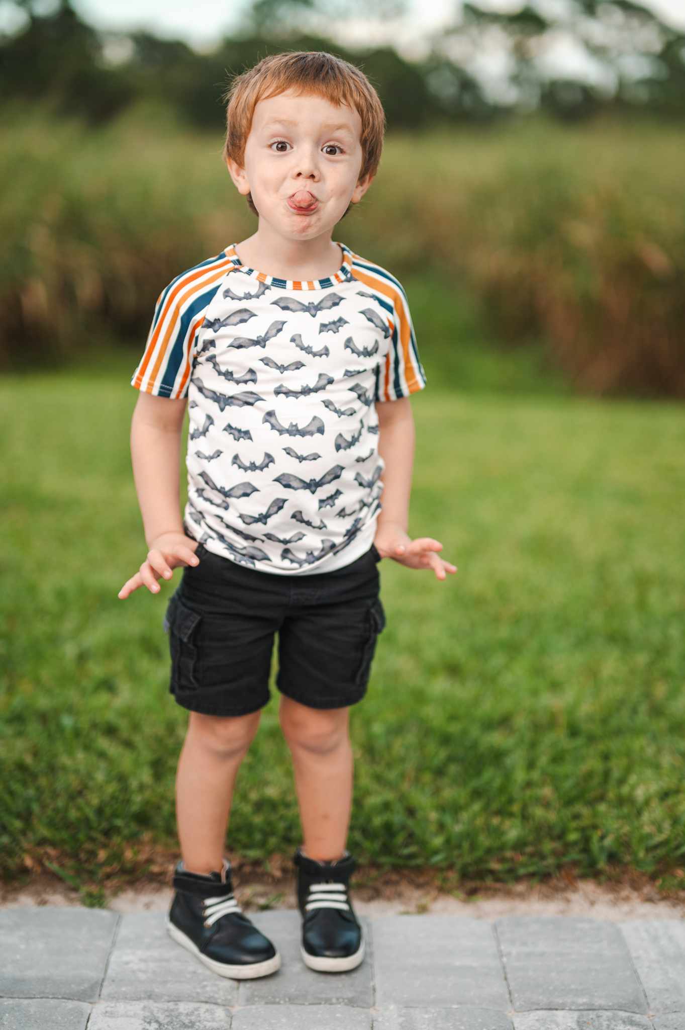 [Little Bit Batty] Raglan