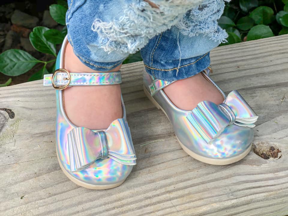 [Holographic + Iridescent] Bow Shoes