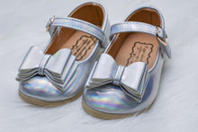 Load image into Gallery viewer, [Holographic + Iridescent] Bow Shoes
