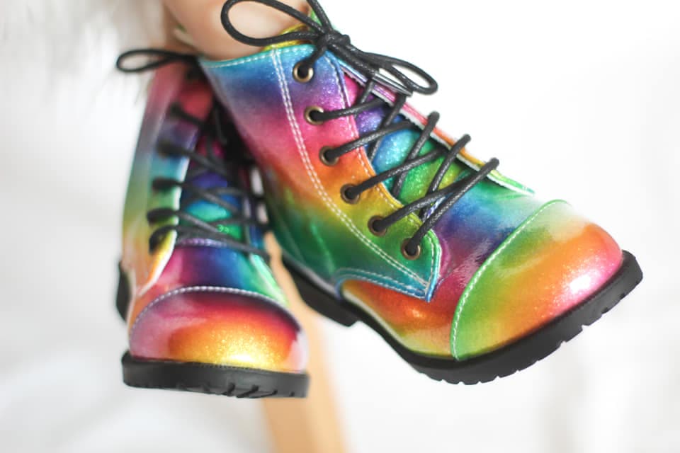 [Rainbow] Boots