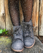 Load image into Gallery viewer, [Charcoal Haze] Boots
