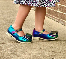 Load image into Gallery viewer, [Rainbow Peacock] Bow Shoes
