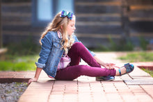 Load image into Gallery viewer, [Rainbow Peacock] Bow Shoes
