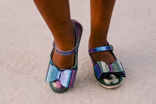 Load image into Gallery viewer, [Rainbow Peacock] Bow Shoes
