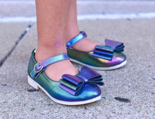 Load image into Gallery viewer, [Rainbow Peacock] Bow Shoes
