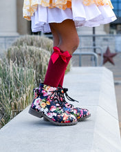 Load image into Gallery viewer, [Floral Black Matte] Boots
