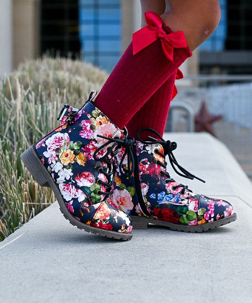 [Floral Black Matte] Boots