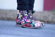 Load image into Gallery viewer, [Floral Black Matte] Boots
