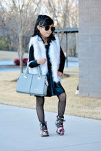 Load image into Gallery viewer, [Floral Black Matte] Boots
