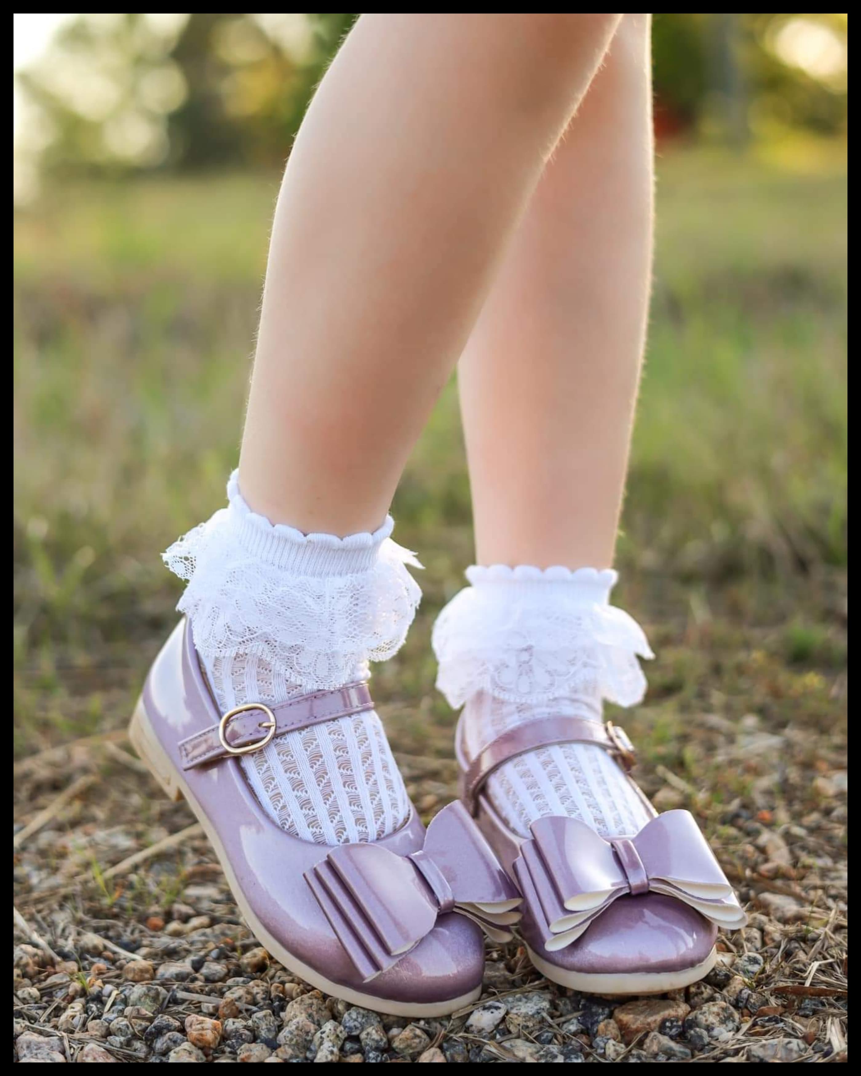 [White] Vintage Lace Trim] Ankle Socks w/ Ruffles