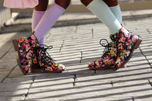 Load image into Gallery viewer, [Floral Black Matte] Boots
