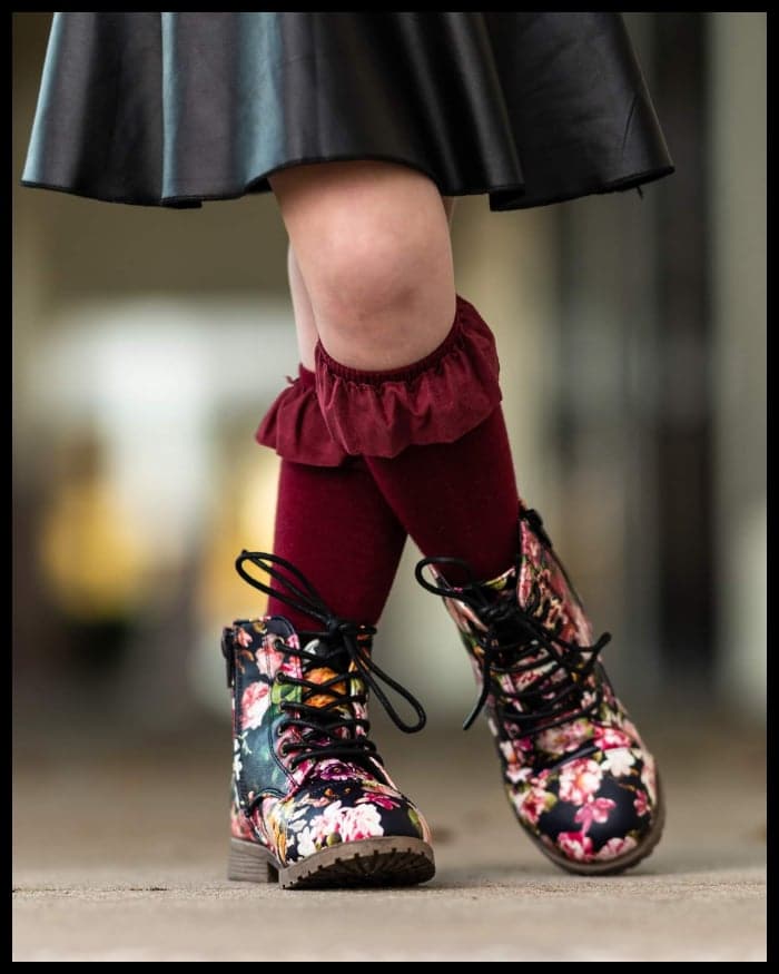 [Floral Black Matte] Boots