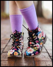 Load image into Gallery viewer, [Floral Black Matte] Boots
