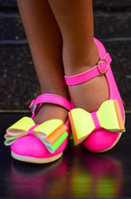Load image into Gallery viewer, [Neon Lights] Bow Shoes
