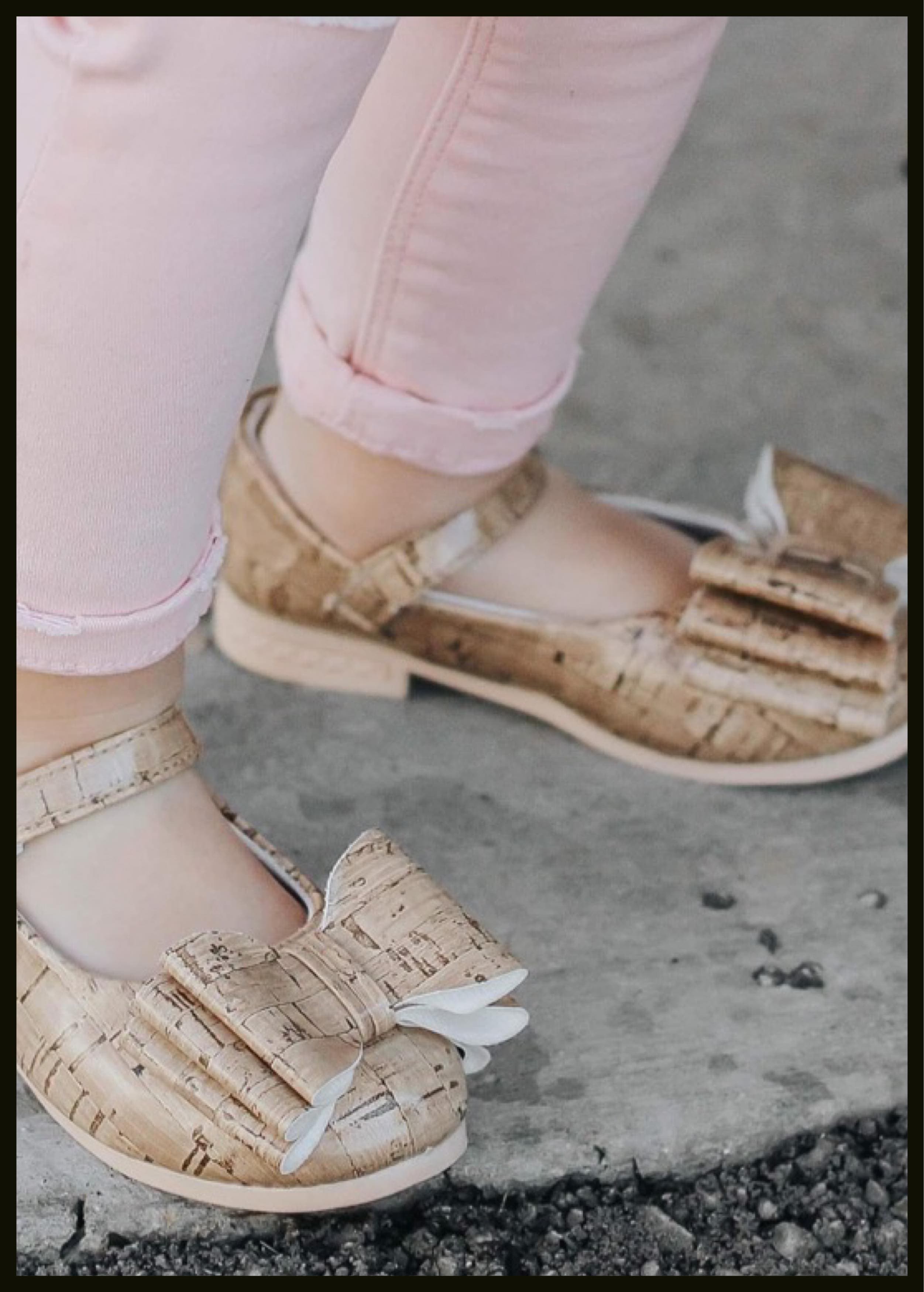 [Light Cork] Bow Shoes