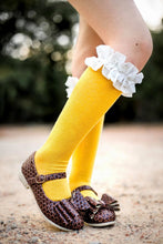 Load image into Gallery viewer, [Brown Basket Weave] Bow Shoes
