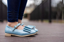 Load image into Gallery viewer, [Light Blue Shimmer] Bow Shoes
